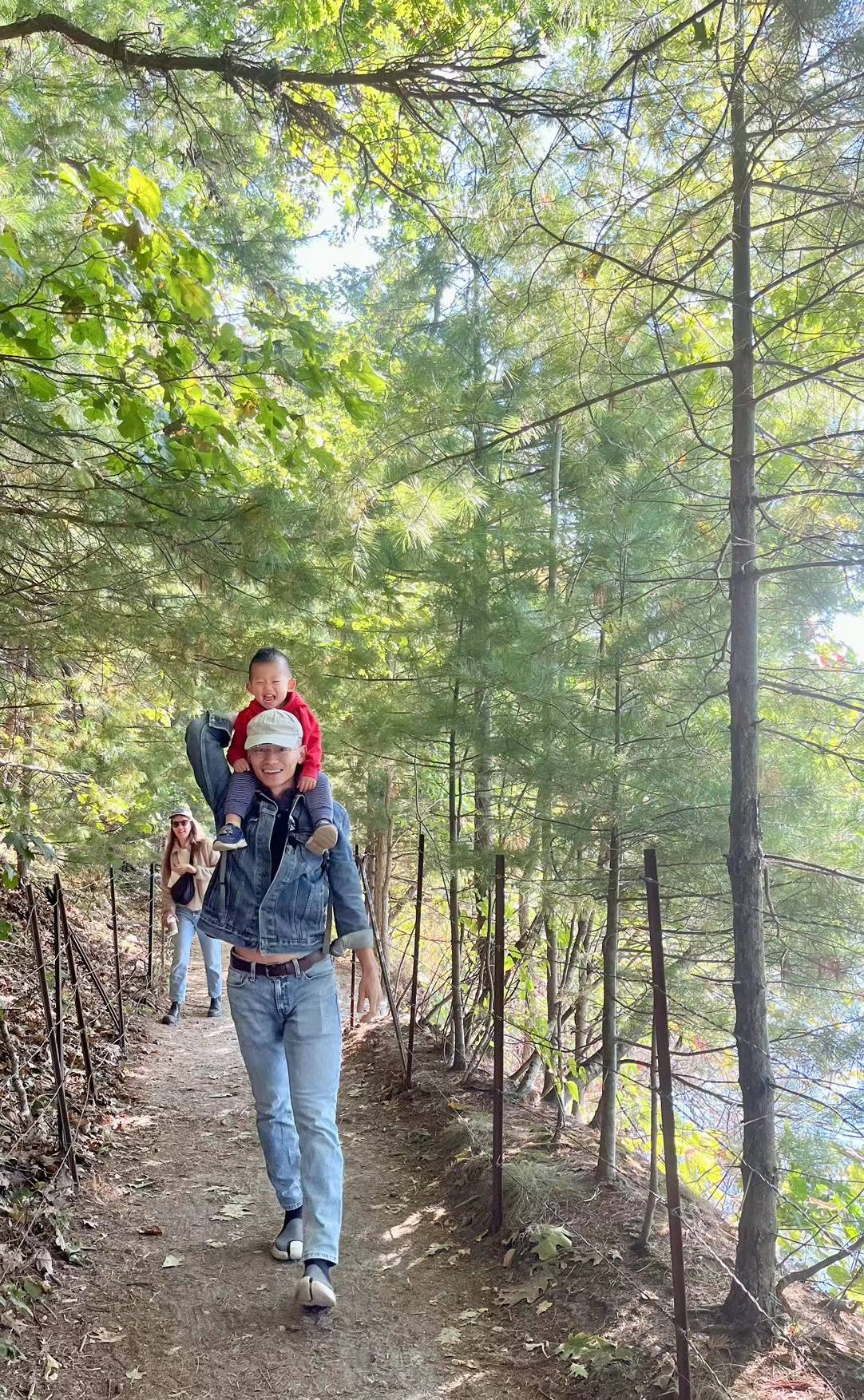 Ethan@Walden Pond 2024-09016